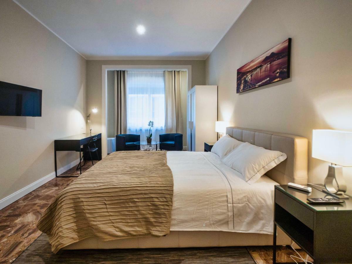 Silia House Napoli Centro Hotel Ngoại thất bức ảnh